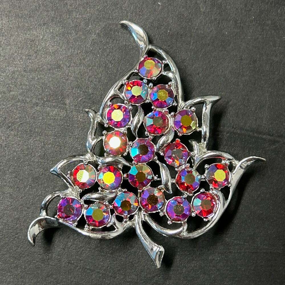 Vintage 1960's Sarah Coventry Leaf AB Rhinestone Brooch Signed‎